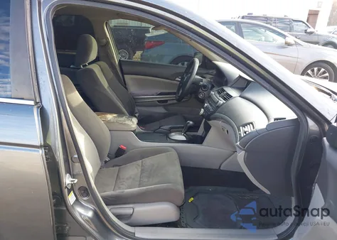 2010 Honda Accord 2.4 Ex z USA, uszkodzony, nr VIN 1HGCP2F74AA102567